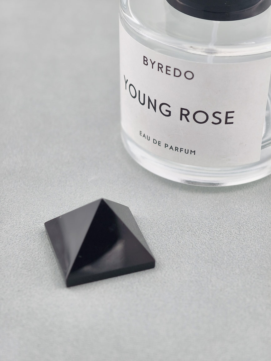 Natural Black Agate Pyramid Ornament image