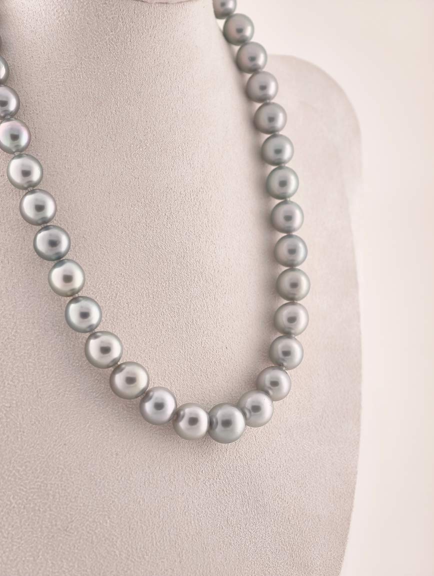 Natural Gray Akoya Seawater Pearl Necklace
